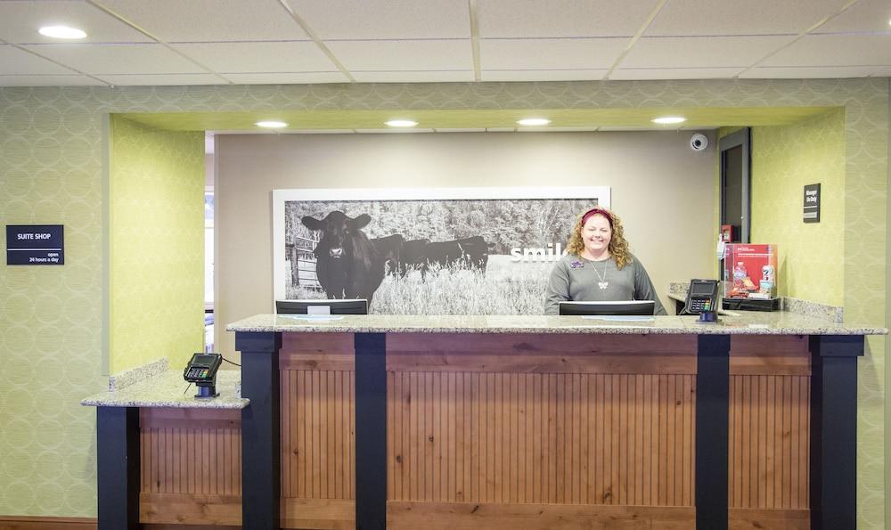 Hampton Inn Wooster Kültér fotó