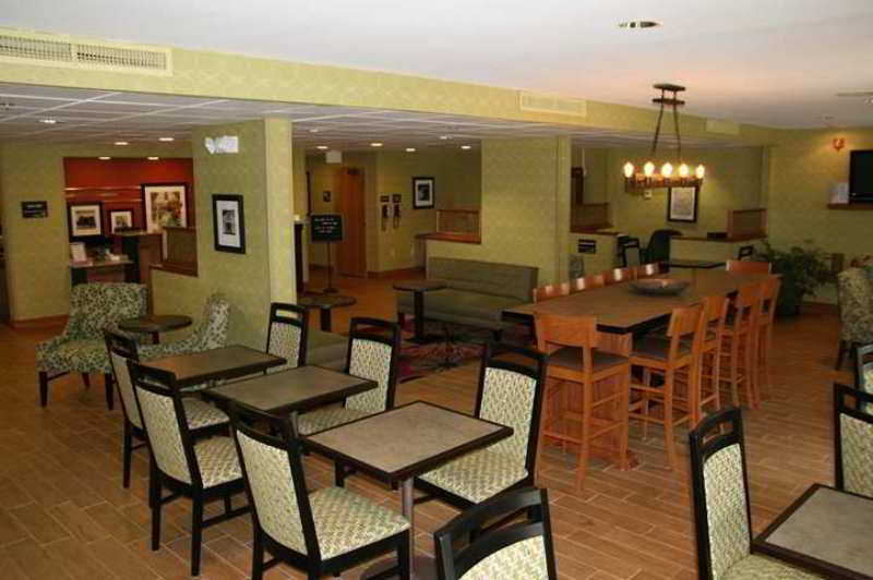 Hampton Inn Wooster Kültér fotó